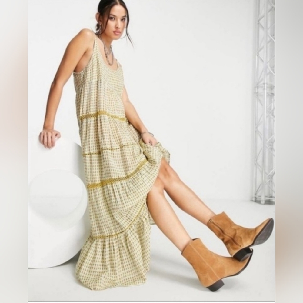 Free People Midnight Dance Maxi Dress Tiered Sleeveless Peasant
Pullover S Tan